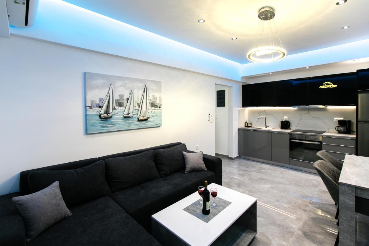 Luxury Shades Of Gray Apartment 罗希姆诺 外观 照片